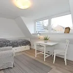 Sophie Sophie * Scharbeutz